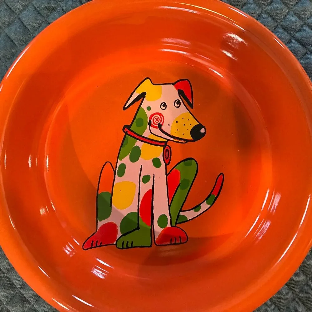 Unique enamelware dog bowls in two sizes imported from Czech Republic - Picture 3 of 5